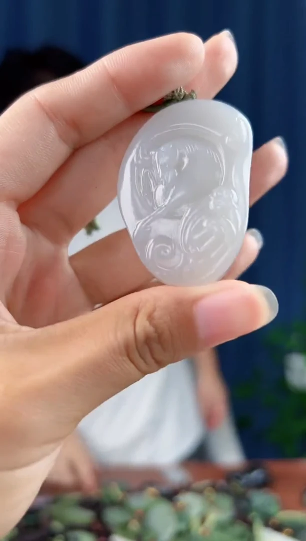 未镶嵌和田玉挂件拍一发一，多样性发货