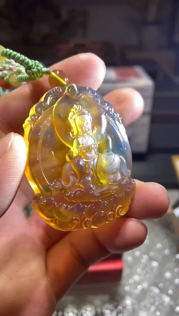 琥珀颈饰未镶嵌普贤菩萨宝宝佛