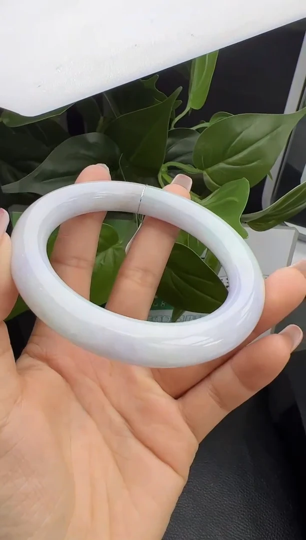 【闪购商品】翡翠手镯未镶嵌手镯 56-58圈