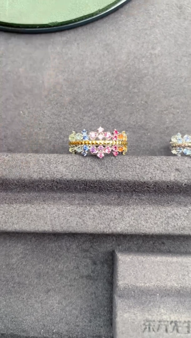 戒指彩色蓝宝石18K金镶嵌79分彩蓝宝 GF 定制