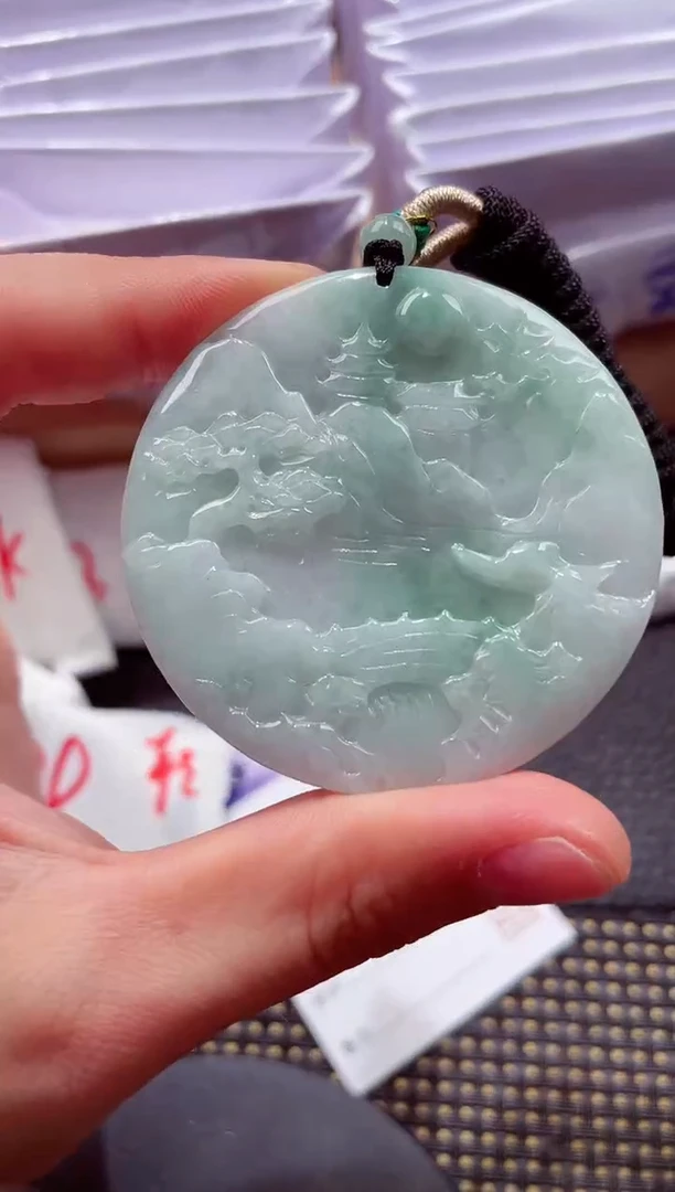 颈饰未镶嵌翡翠20251231