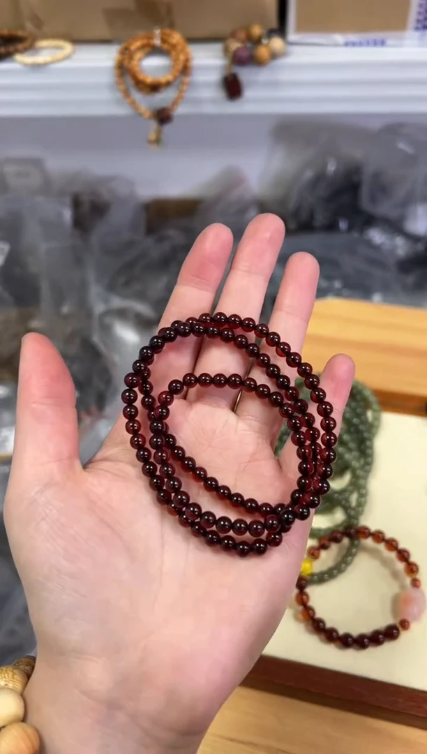 【闪购商品】血珀手链未镶嵌血珀圆珠多圈手链[0238]