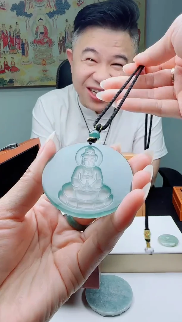 颈饰未镶嵌翡翠多样性发其一