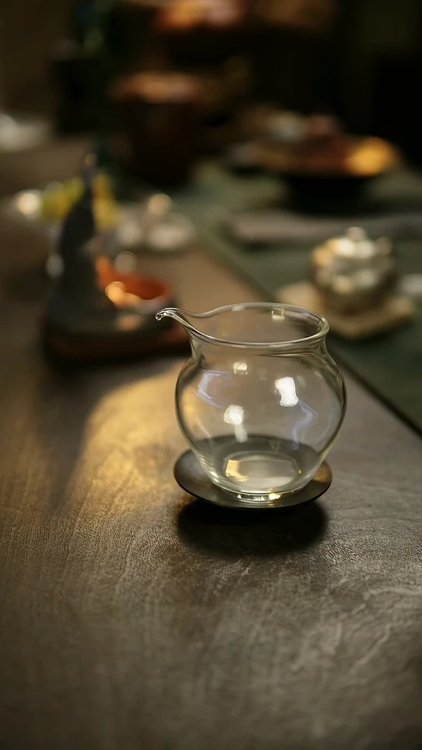 阿眠     耐热玻璃公道杯