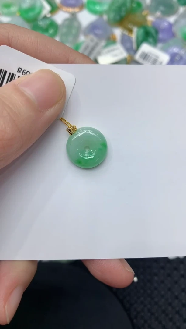 【闪购商品】翡翠颈饰18K金镶嵌11111111