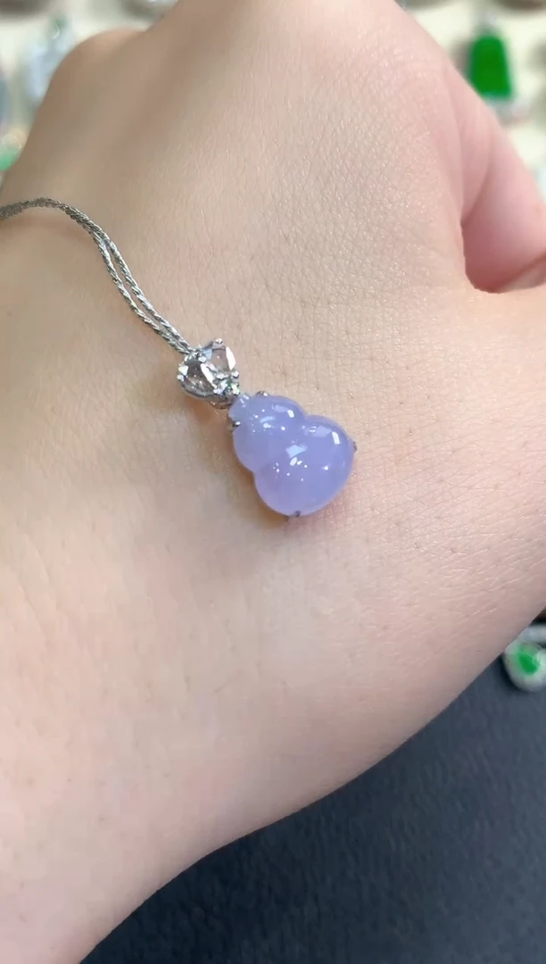 吊坠(不含链)18K金镶嵌翡翠紫货有色差多样性发货一件Q23