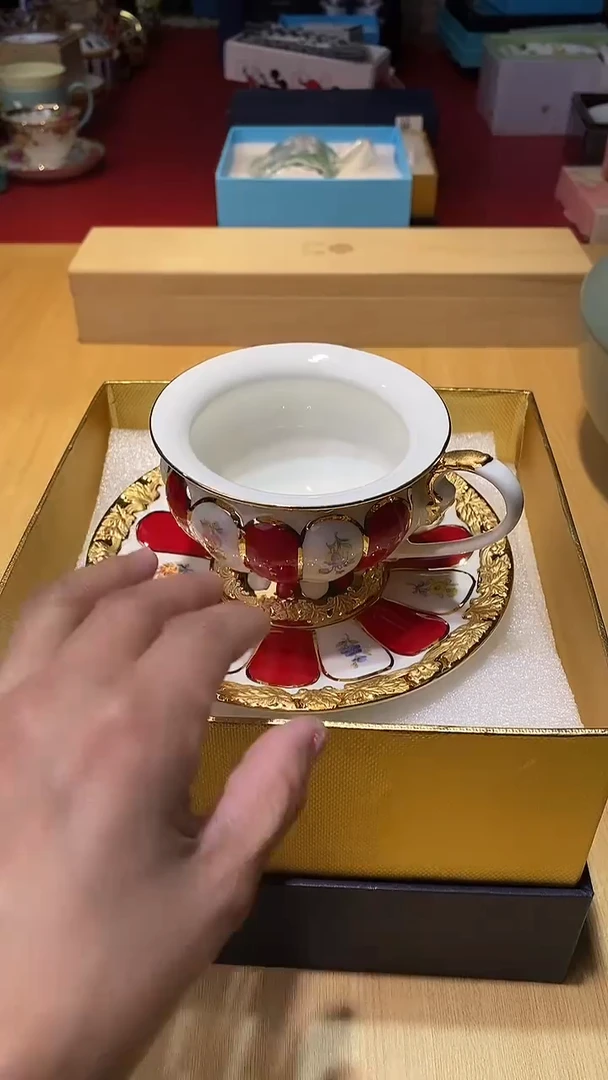 瓷片生活的本意是开心啊@@1