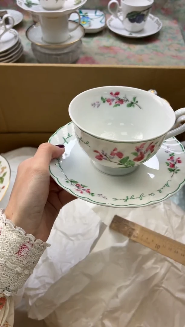 瓷片二*.      F1185