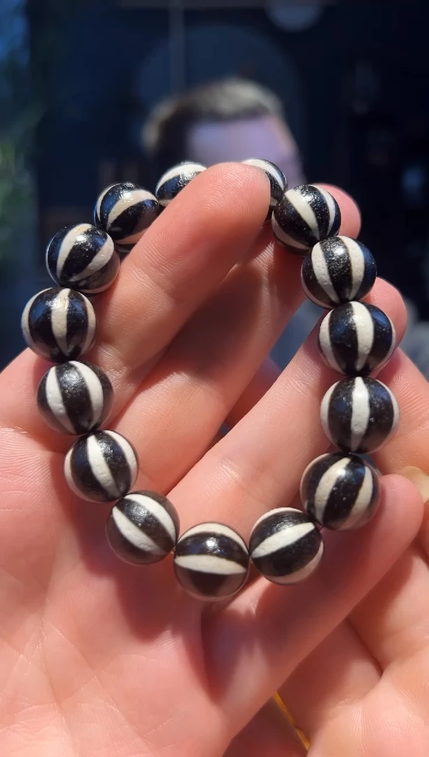 【闪购商品】玛瑙/玉髓手串未镶嵌串