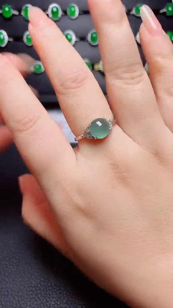 翡翠戒指银S925镶嵌天然翡翠A货s925银镶