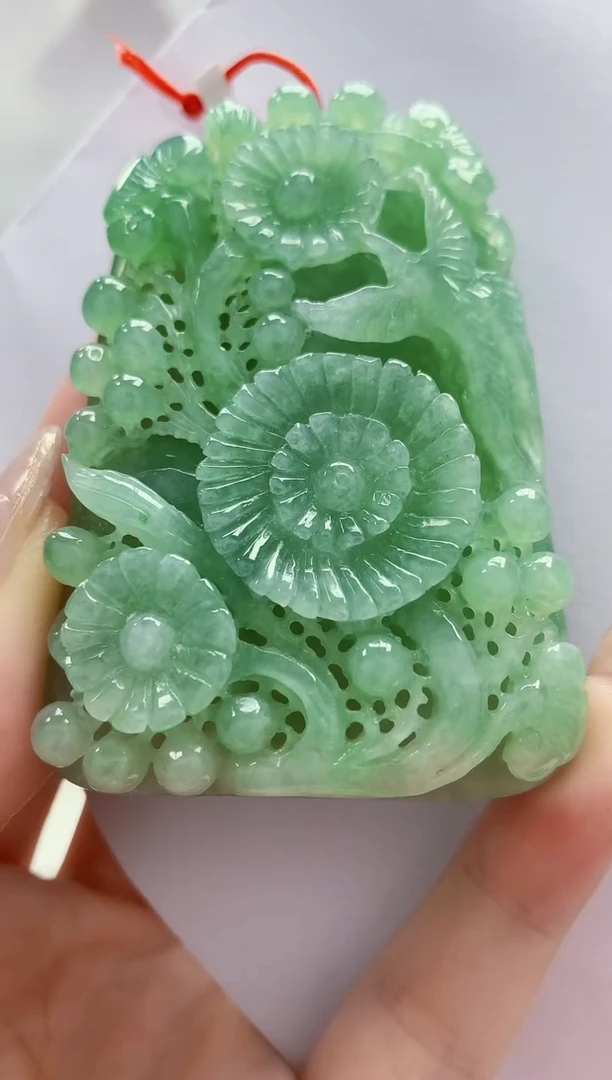 未镶嵌定制翡翠奈****粥4812jw-毛货挂件5