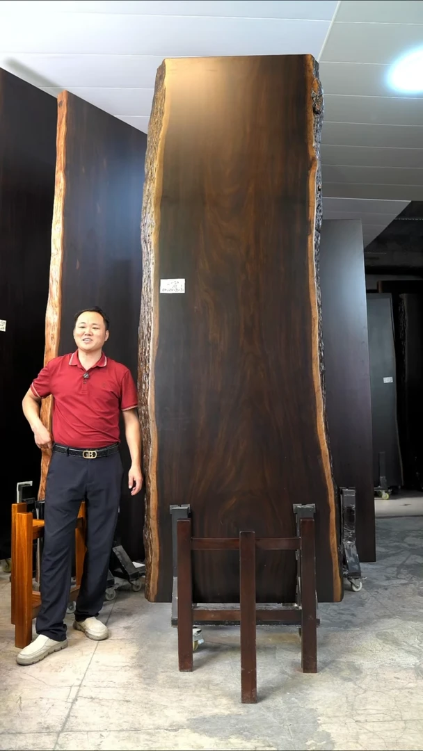 L-50黑金木300.5*100*9.5加黑三角支架*2