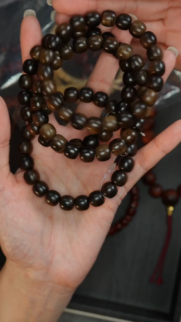 檀香木手串/手链沉水阴沉老山檀香10mm   微瑕