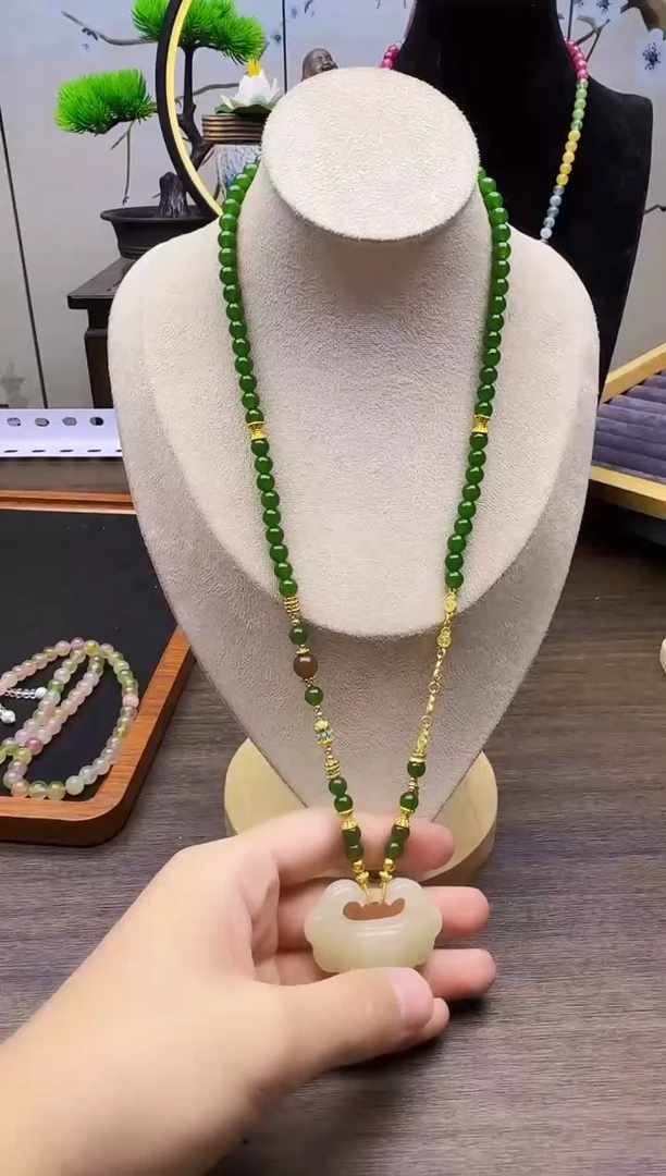 和田玉14K金镶嵌颈饰X21