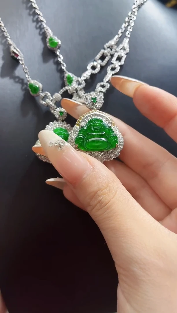 翡翠未镶嵌吊坠(不含链)天然翡翠a货 多样性发其一