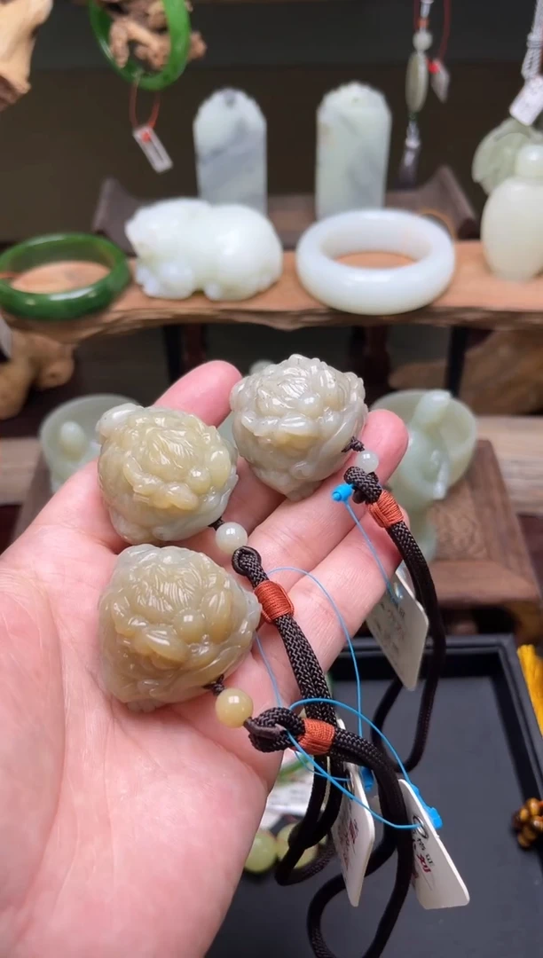 【闪购商品】和田玉手把未镶嵌且末迪克兰 恶霸金蟾 多样性发一