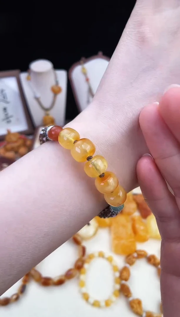 琥珀未镶嵌珠宝奇石柒月