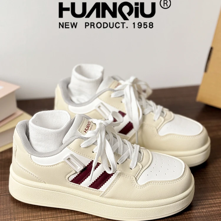 环球韩版厚底板鞋女2025春季新款ins超火百搭小白鞋休闲炸街鞋子