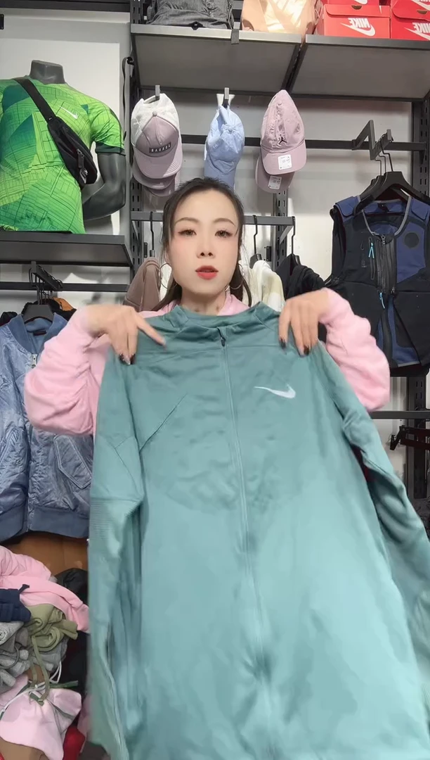 1303 编码 瑕疵款直播间过款为准 尺码 L