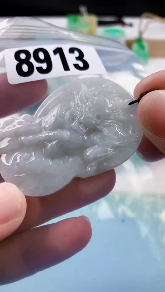 【闪购商品】翡翠挂件未镶嵌天然翡翠吊坠挂件