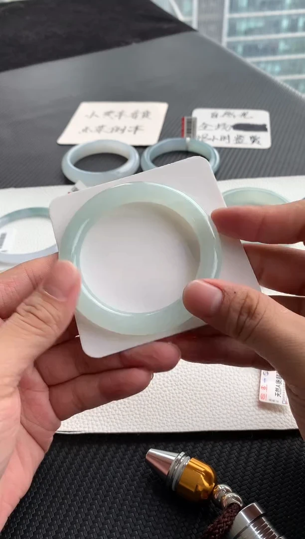 【闪购商品】翡翠手镯未镶嵌40号53.4*8.9*9.3