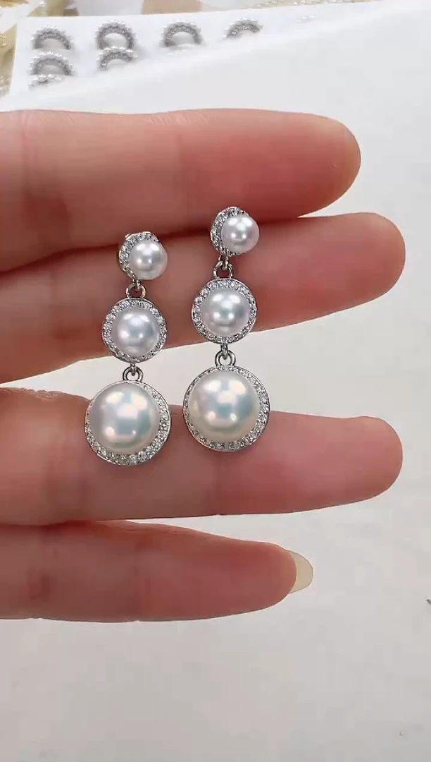 【闪购商品】淡水珍珠耳饰合金三珠灵动银色