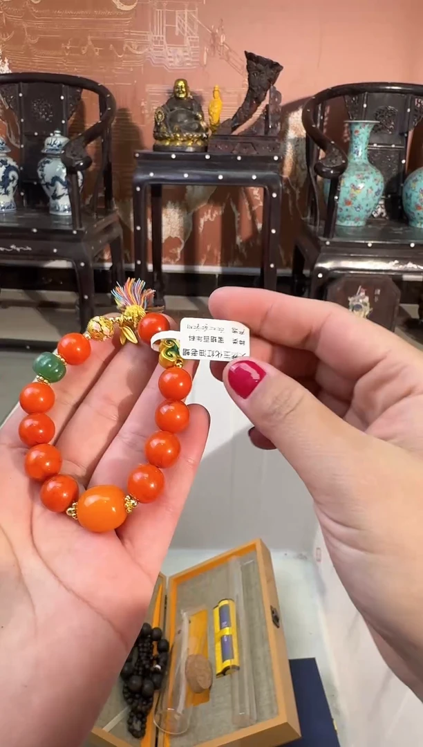 琥珀颈饰未镶嵌老板娘推荐------------