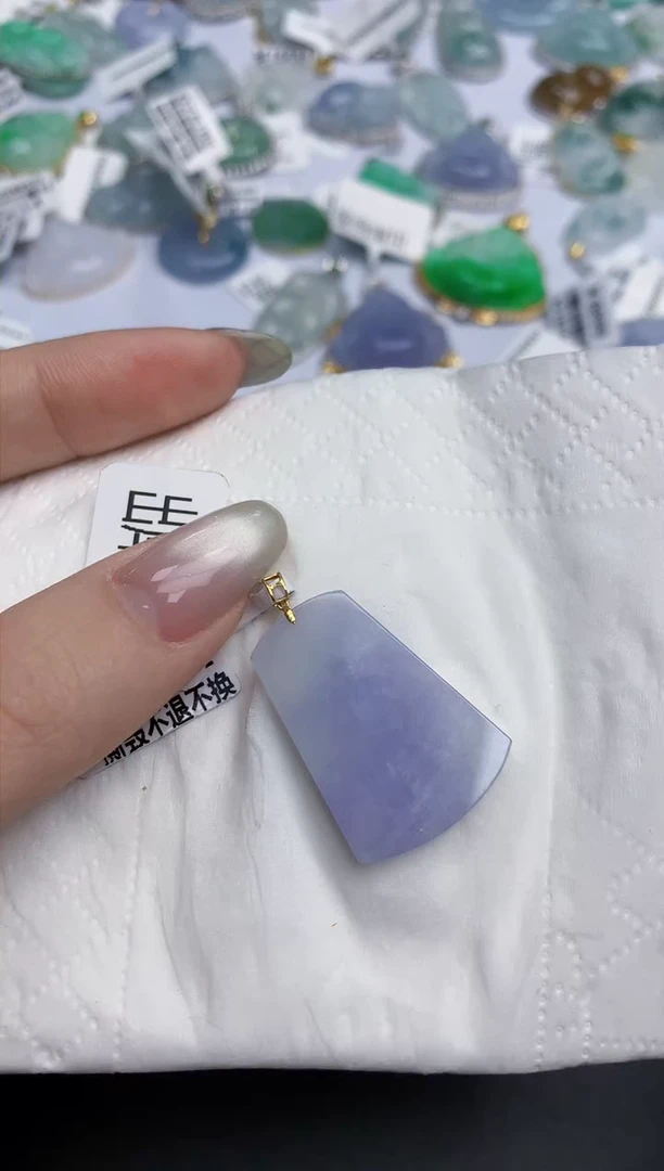 【闪购商品】翡翠颈饰18K金镶嵌天然缅甸翡翠A货