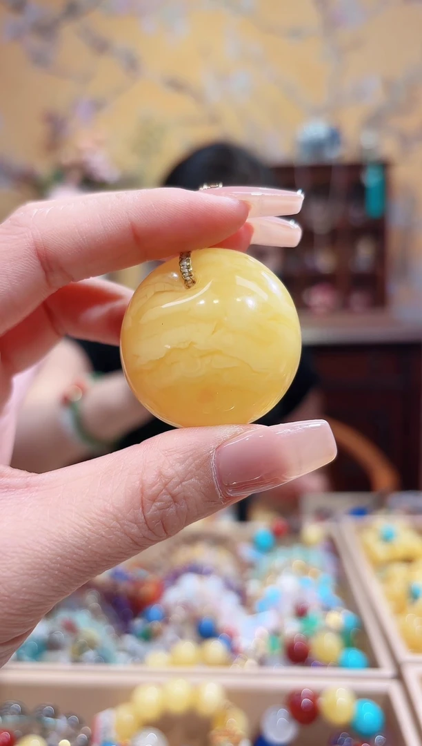 蜜蜡颈饰未镶嵌设计款珠串