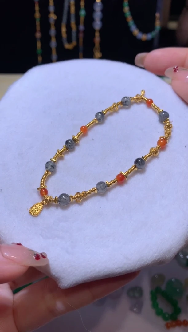 【闪购商品】定制翡翠未镶嵌冰乌鸡手串9800+980