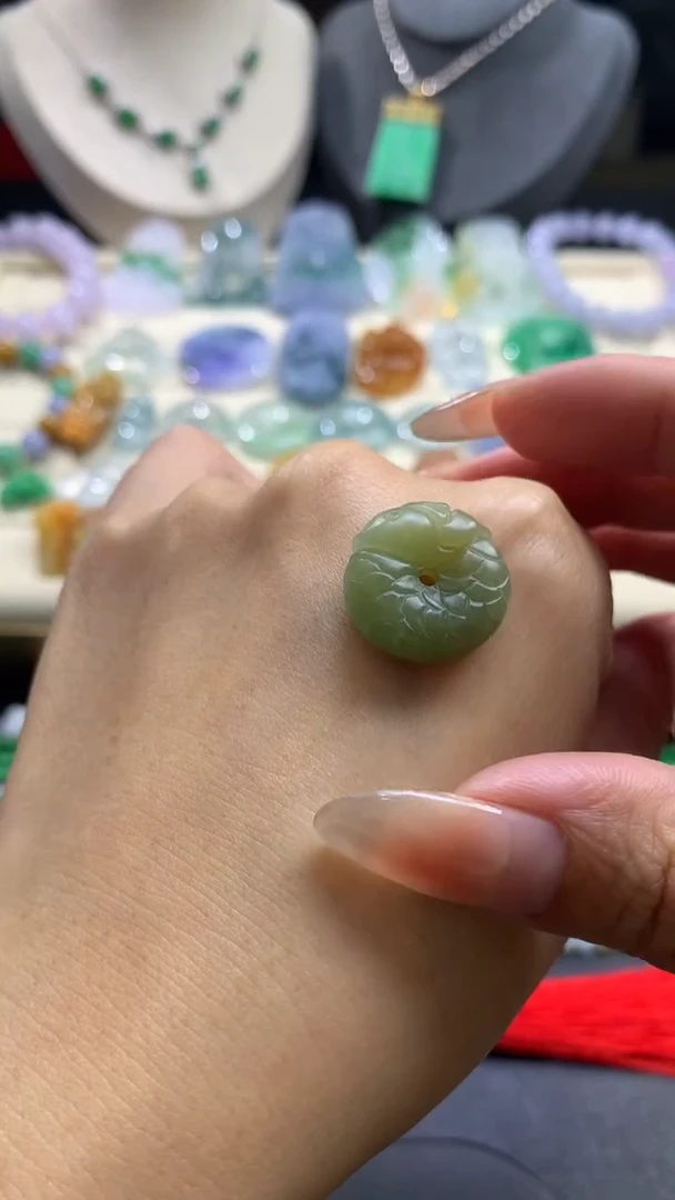 【闪购商品】定制翡翠未镶嵌翡翠