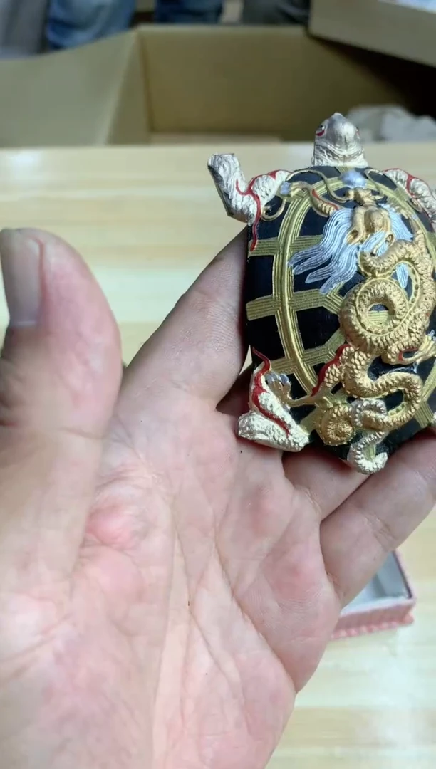 手工艺品玻璃默认微瑕，no退no换，介意勿拍