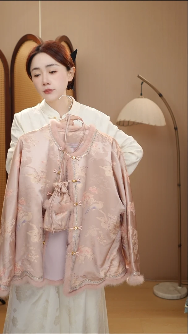 蝶恋花丝绵外套 送包包