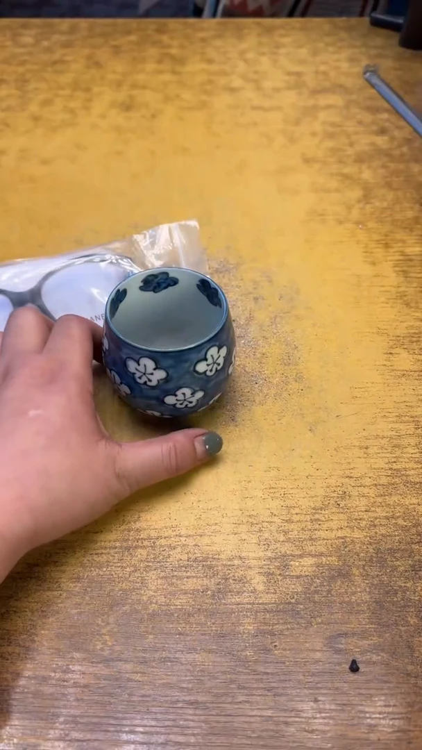 瓷器瓷器瓷器瑕疵32眼镜碗