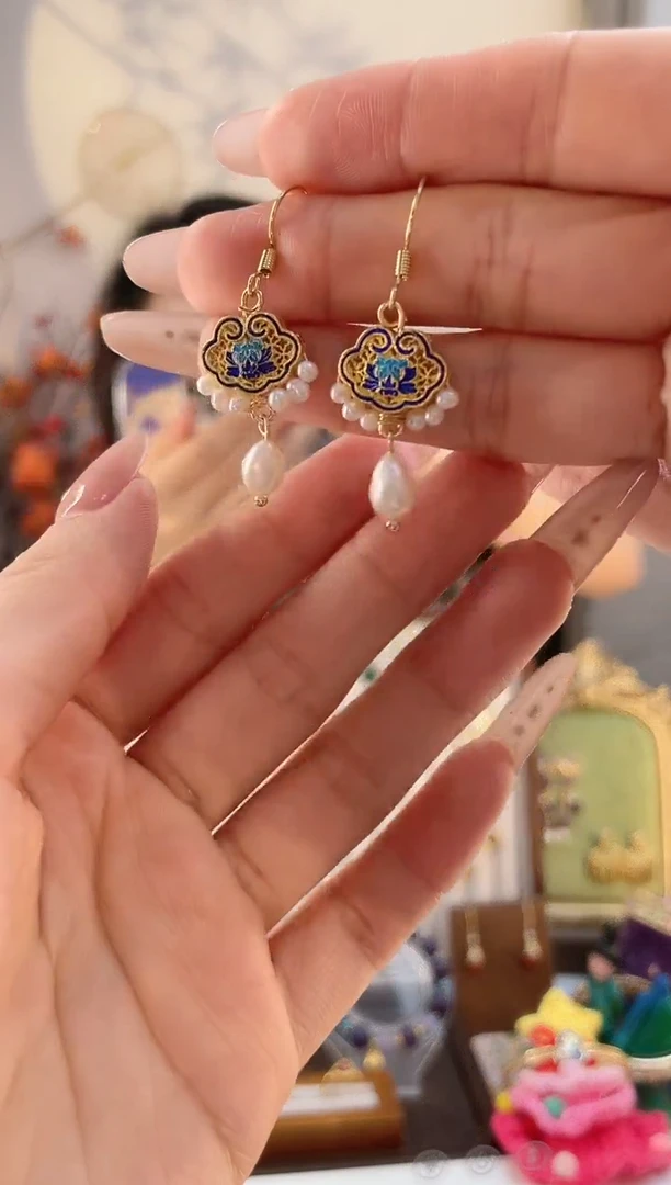 铜合金925银无1-5 蓝色珍珠莲花耳钉