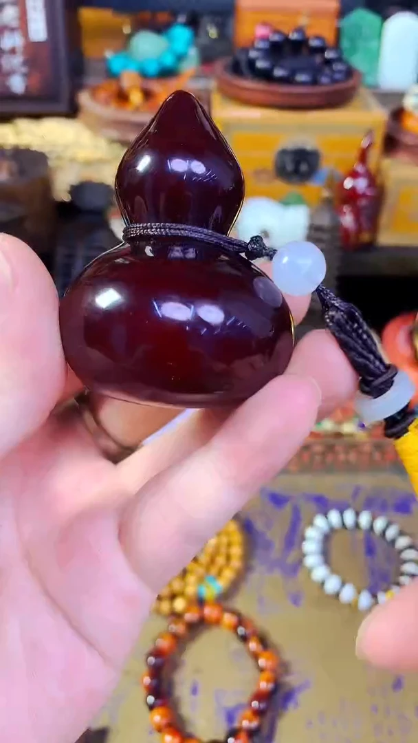 未镶嵌颈饰蜜蜡精品精品   独具韵味