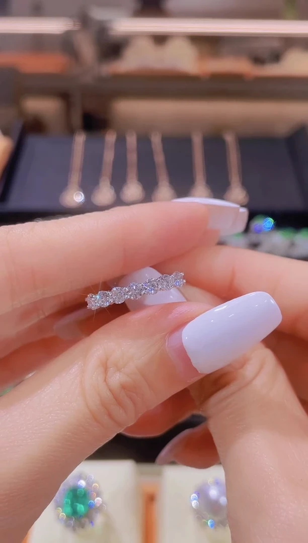 【闪购商品】实验室培育钻石18K金镶嵌戒指戒指15号