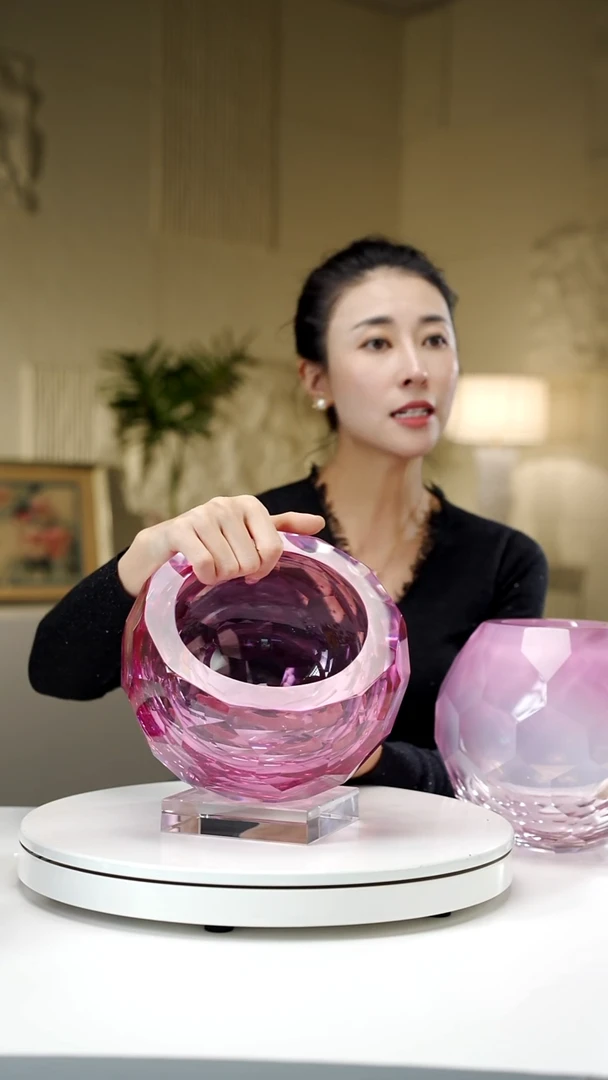 手工艺品琉璃金红色切面聚宝盆带底座