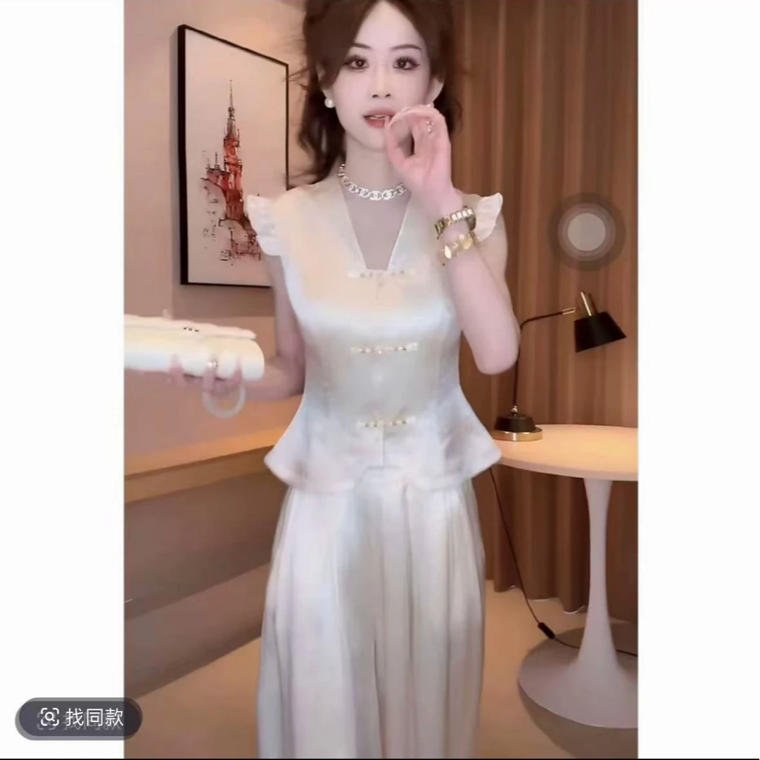 【两件套】小公主2025夏季新中式短袖T恤设计款裤子套装时尚