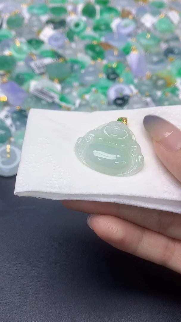 翡翠未镶嵌颈饰天然缅甸a货翡翠