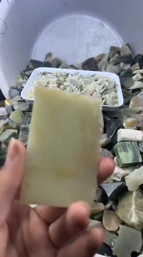 【闪购商品】和田玉（糖玉）珠宝奇石未镶嵌135