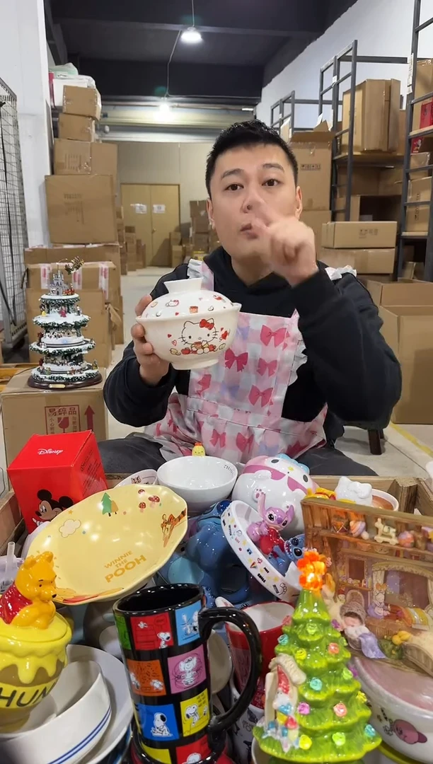 瓷片原盒kt猫带盖泡面碗