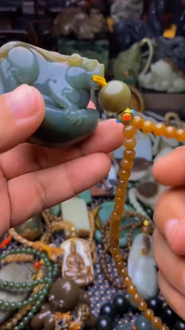 未镶嵌和田玉把件1