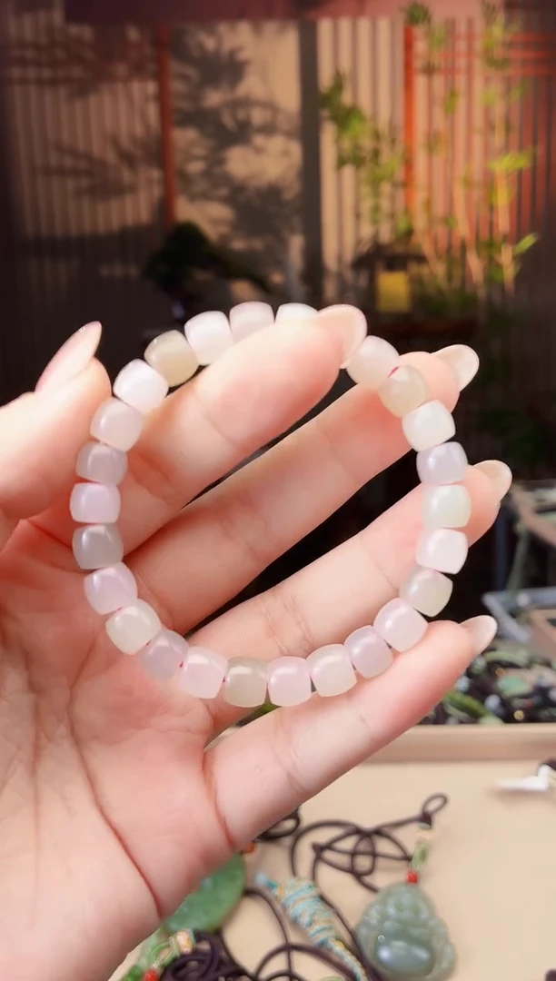 颈饰未镶嵌和田玉多样性发货拍一发一