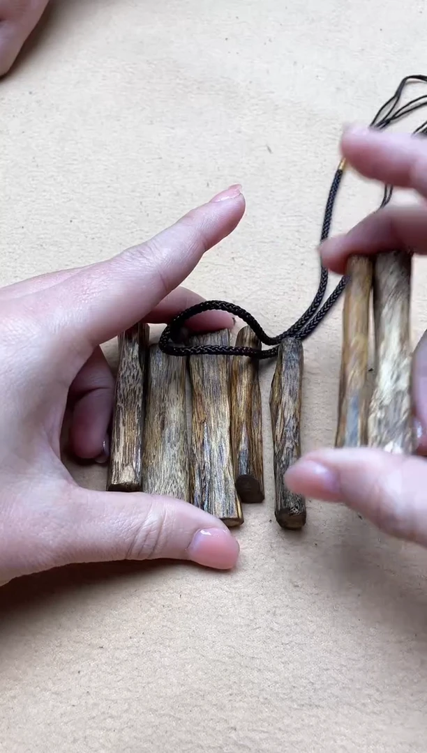 【闪购商品】沉香吊坠棋楠红金倪吊坠多样性发其一