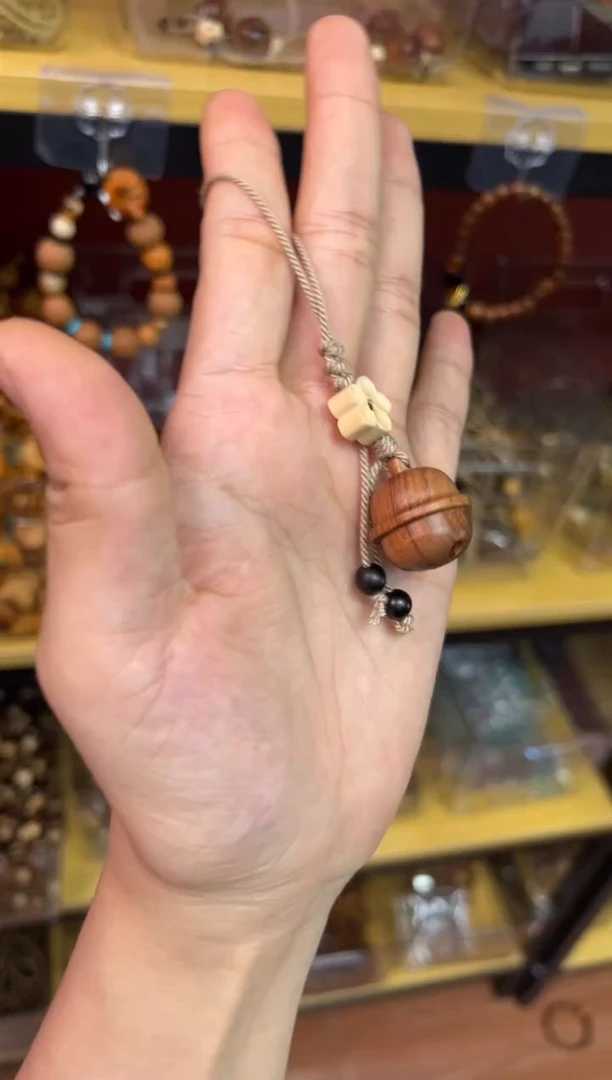 柏木（崖柏）其他010-花梨木-铃铛