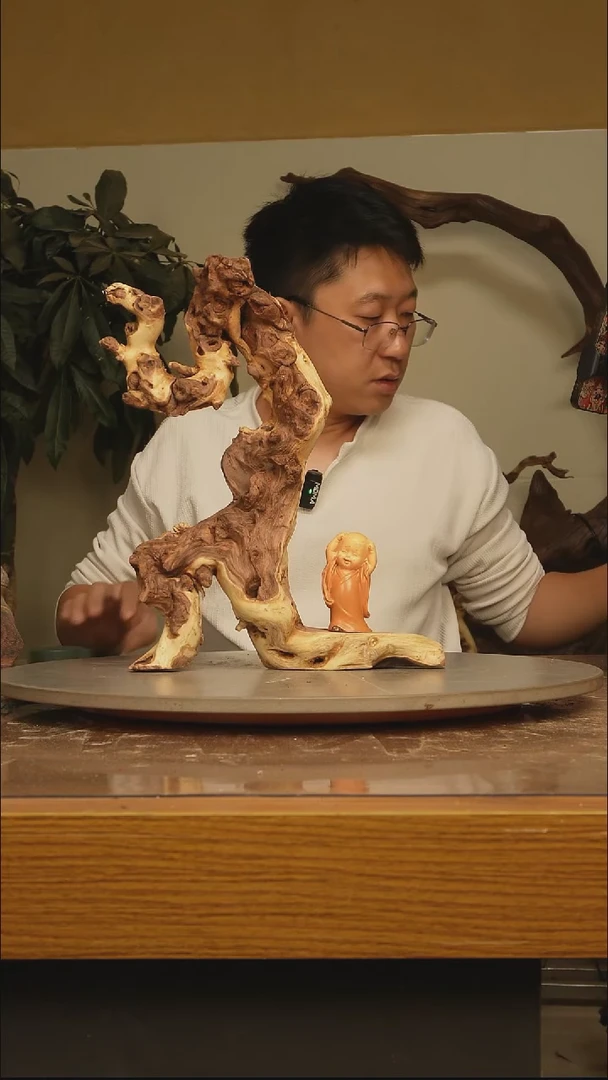 木鱼**限根雕摆件551