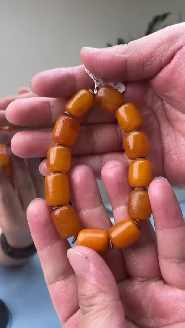 未镶嵌蜜蜡珠宝奇石022，微瑕假一罚十