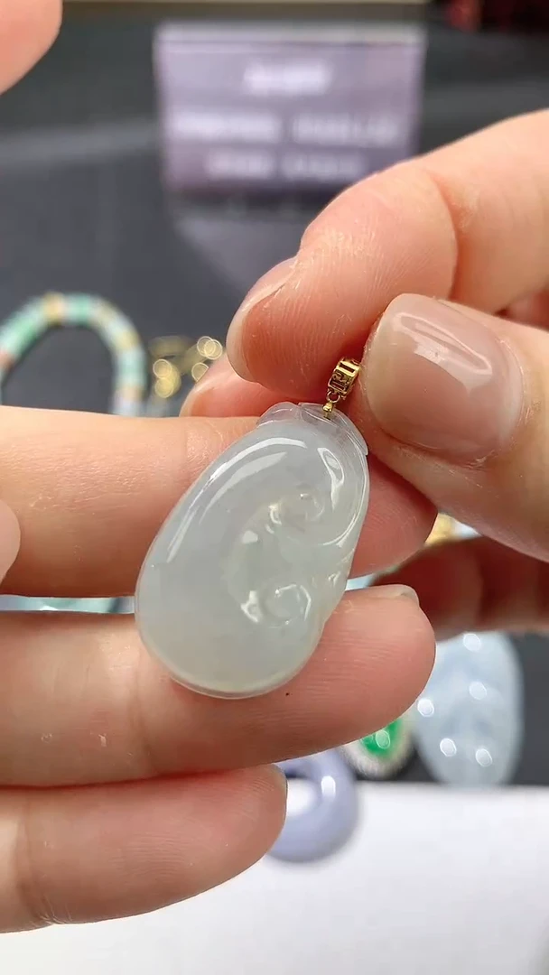 【闪购商品】翡翠颈饰18K金镶嵌如意