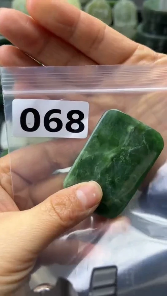 未镶嵌和田玉珠宝半成品牌子